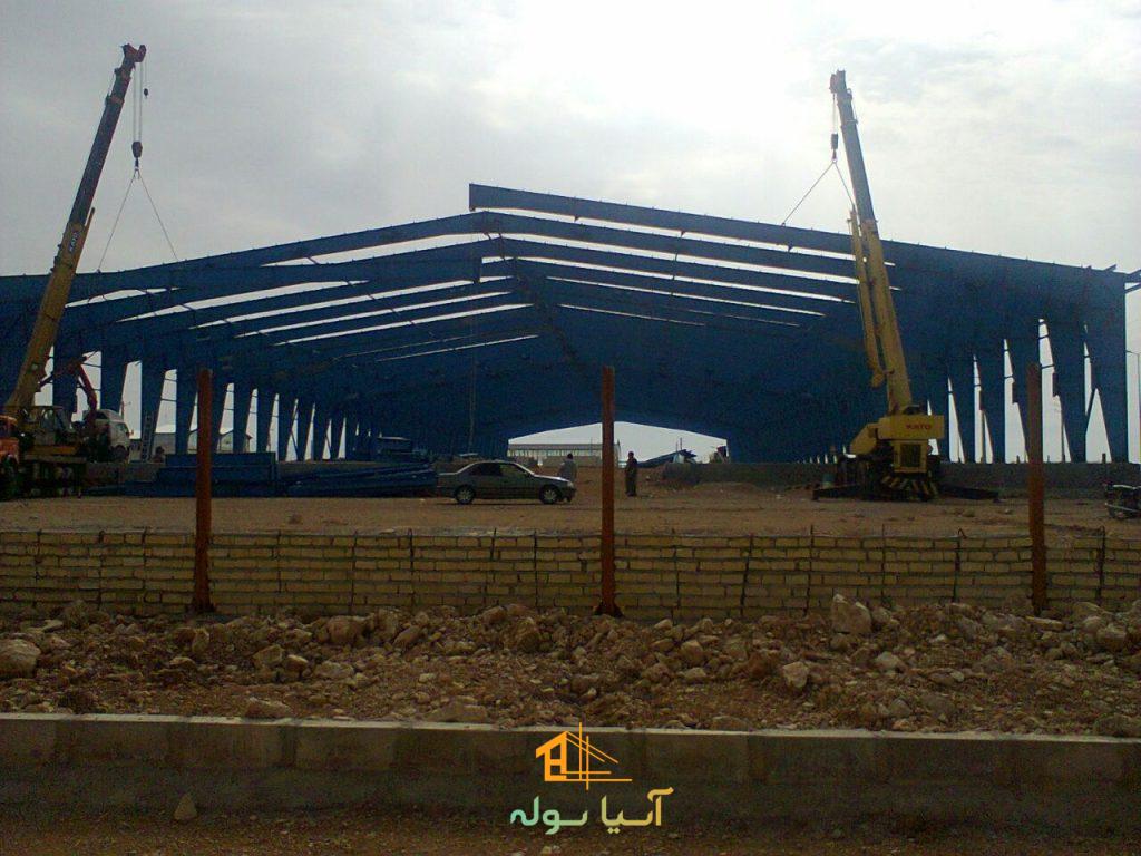 تصویری از سوله دهانه 24 متر در حال نصب